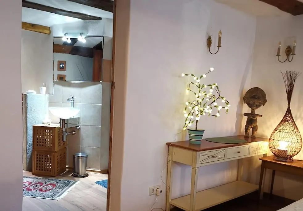 Charmantes Zimmer Mit Bad Im Stadtzentrum Pottenstein